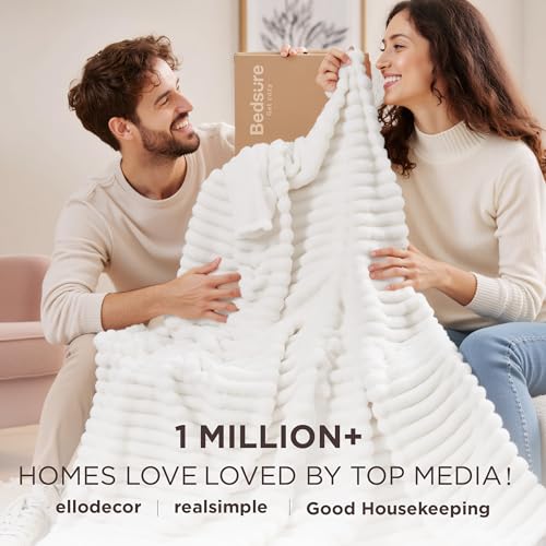 Bedsure White Throw Blanket for Couch - GentleSoft Cozy Soft Blankets for Women, Cute Small Fleece Throws for Girls, Hou